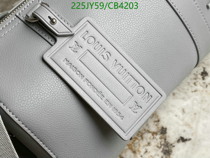 LV-Bag-Mirror Quality Code:CB4203 $: 225USD