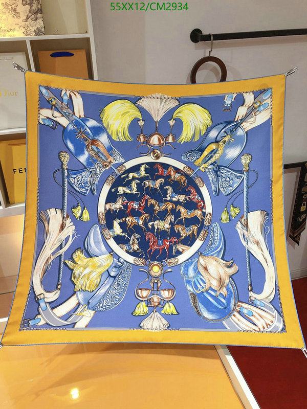 Hermes-Scarf Code: CM2934 $: 55USD