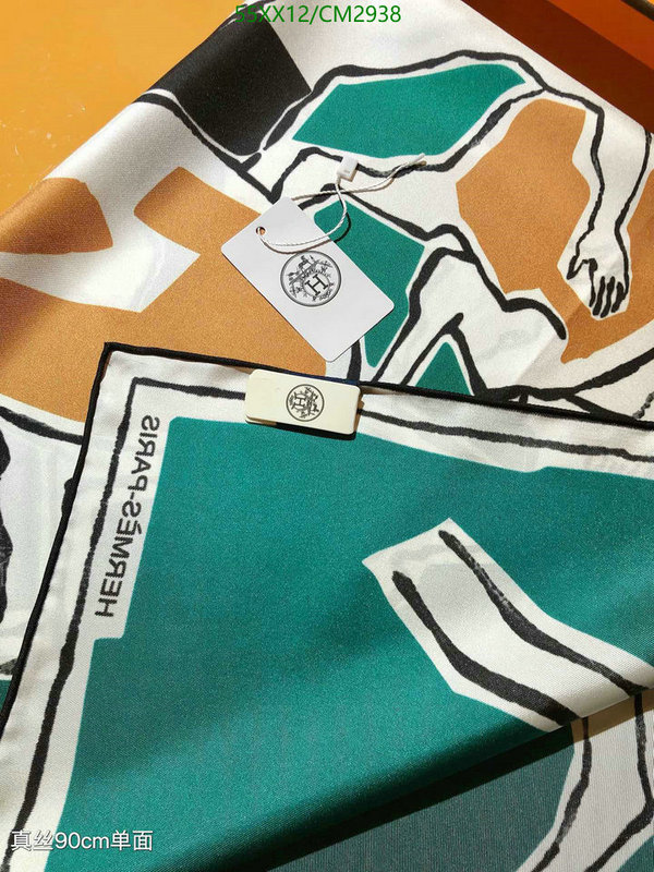 Hermes-Scarf Code: CM2938 $: 55USD