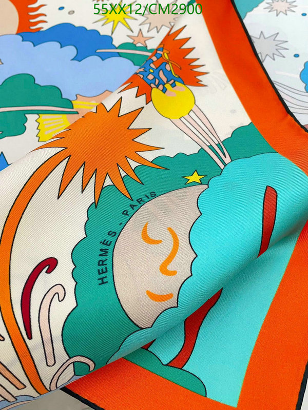 Hermes-Scarf Code: CM2900 $: 55USD