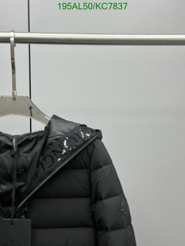 Moncler-Down jacket Women Code: KC7837 $: 195USD