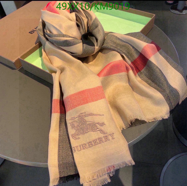 Burberry-Scarf Code: KM9019 $: 49USD