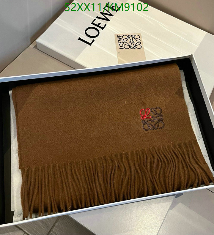 Loewe-Scarf Code: KM9102 $: 52USD