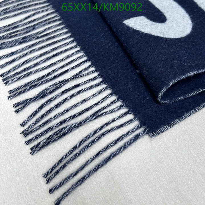 Jacquemus-Scarf Code: KM9092 $: 65USD