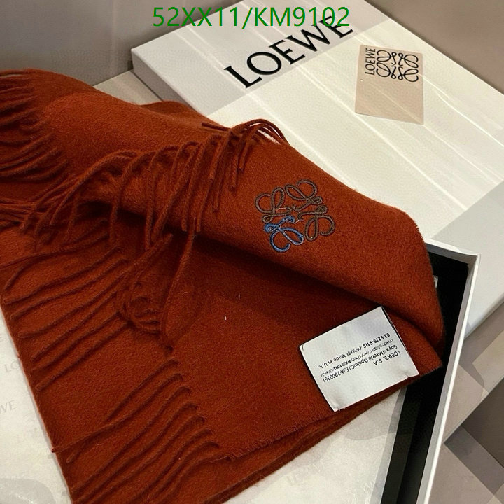 Loewe-Scarf Code: KM9102 $: 52USD