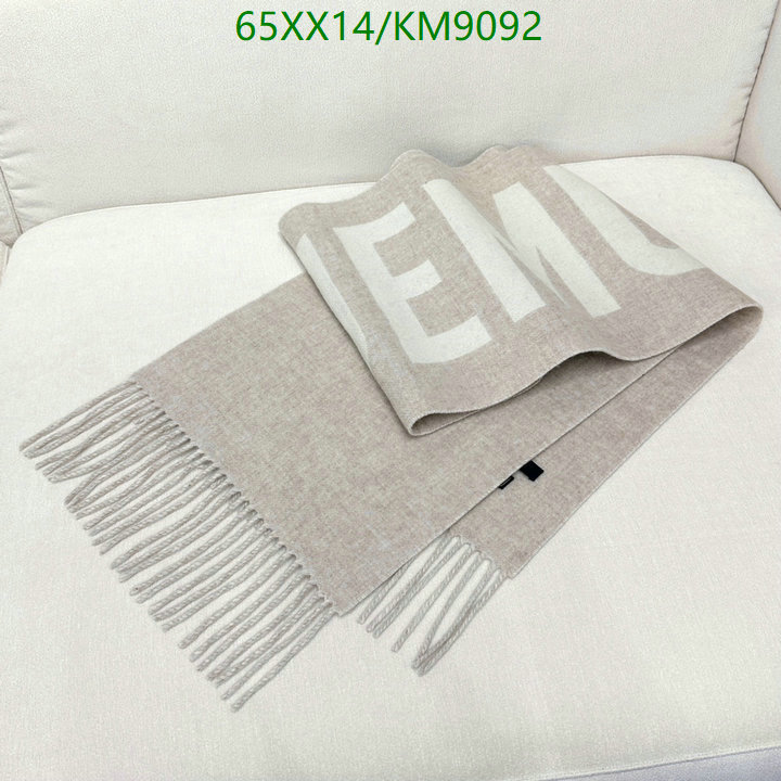 Jacquemus-Scarf Code: KM9092 $: 65USD