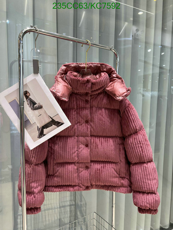 Moncler-Down jacket Women Code: KC7592 $: 235USD