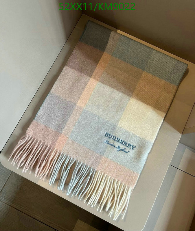 Burberry-Scarf Code: KM9022 $: 52USD