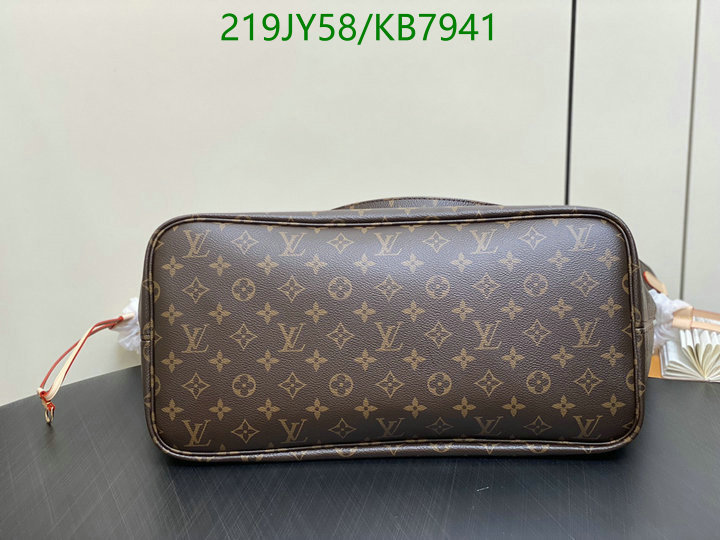 LV-Bag-Mirror Quality Code: KB7941 $: 219USD