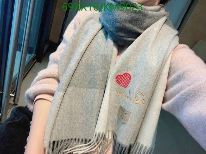 Burberry-Scarf Code: KM9023 $: 69USD