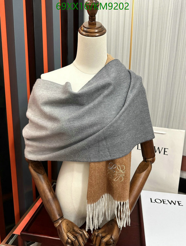 Loewe-Scarf Code: KM9202 $: 69USD