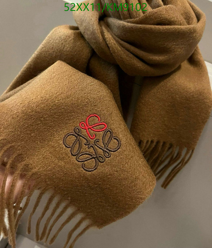 Loewe-Scarf Code: KM9102 $: 52USD