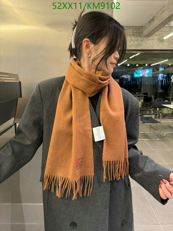 Loewe-Scarf Code: KM9102 $: 52USD