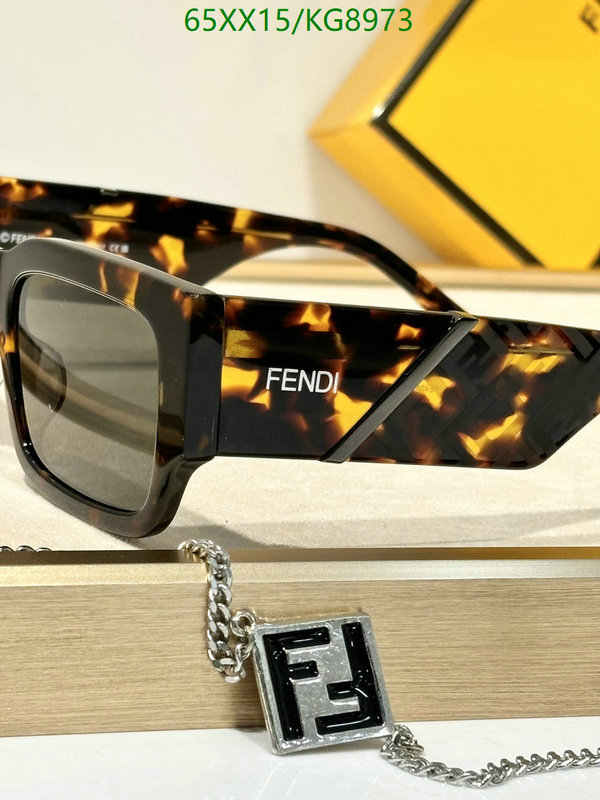 Fendi-Glasses Code: KG8973 $: 65USD