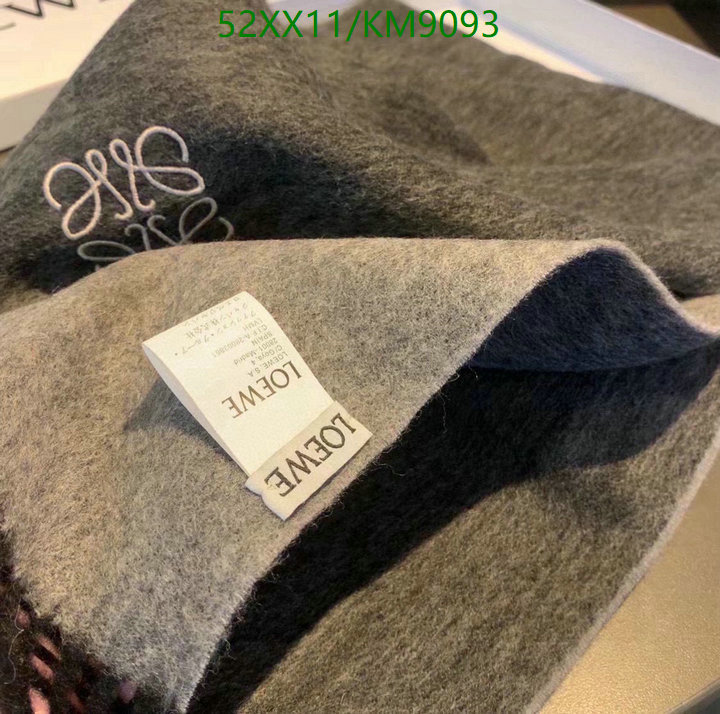 Loewe-Scarf Code: KM9093 $: 52USD