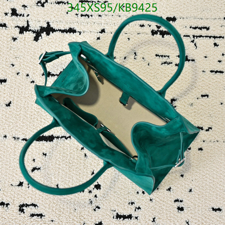 The Row-Bag-Mirror Quality Code: KB9425