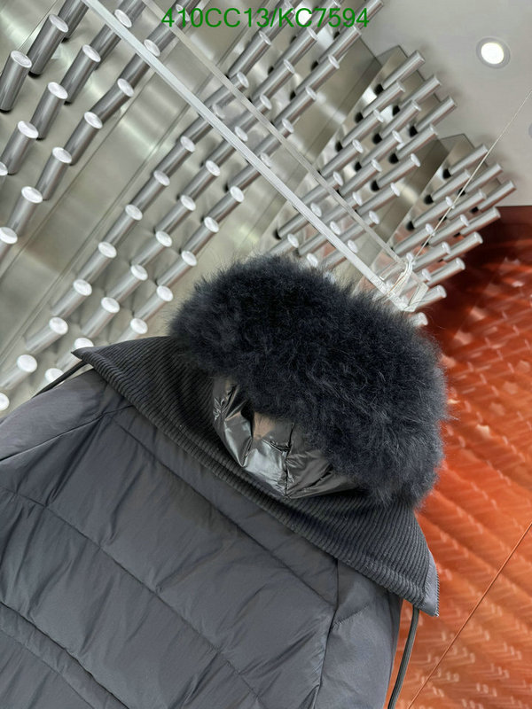 Moncler-Down jacket Women Code: KC7594 $: 410USD