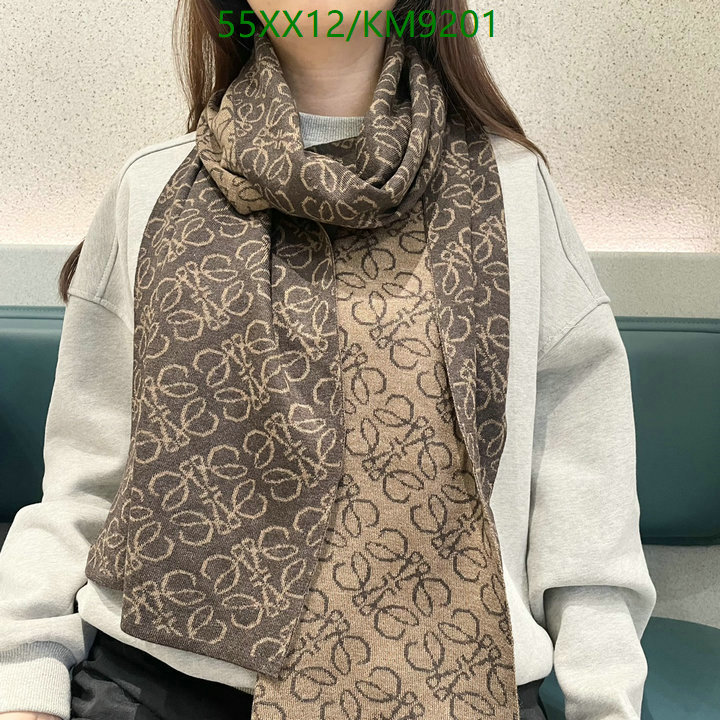 Loewe-Scarf Code: KM9201 $: 55USD