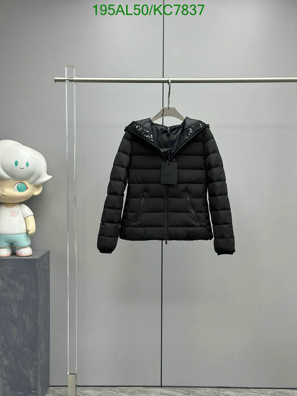 Moncler-Down jacket Women Code: KC7837 $: 195USD