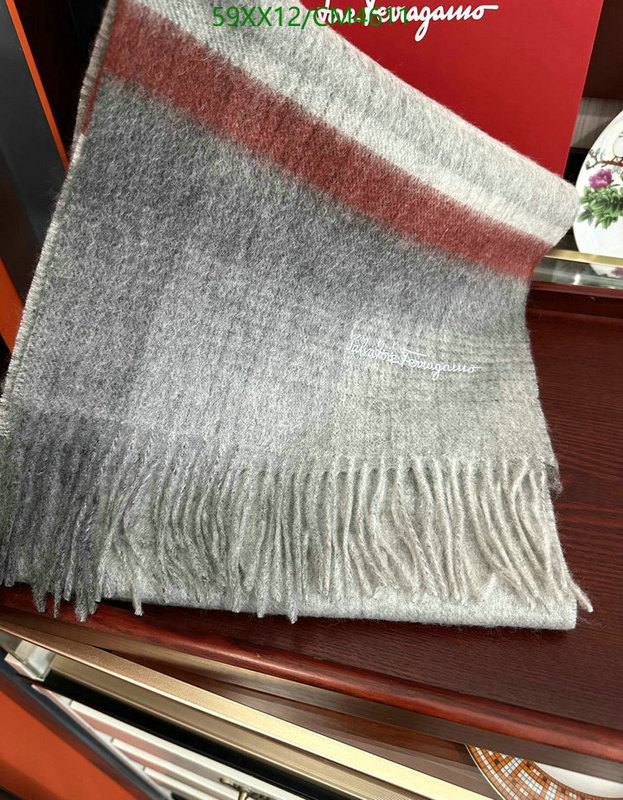 Ferragamo-Scarf Code: CM4611 $: 59USD