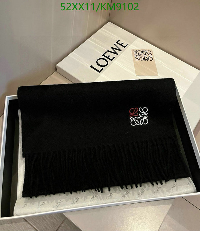 Loewe-Scarf Code: KM9102 $: 52USD