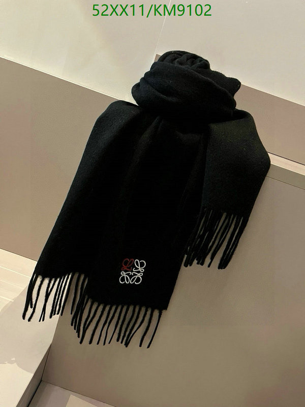 Loewe-Scarf Code: KM9102 $: 52USD