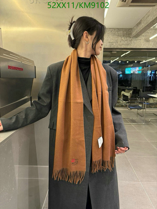 Loewe-Scarf Code: KM9102 $: 52USD