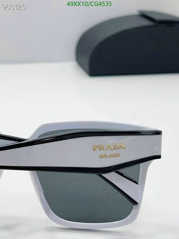 Prada-Glasses Code: CG4535 $: 49USD