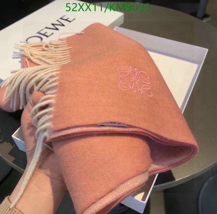 Loewe-Scarf Code: KM9093 $: 52USD