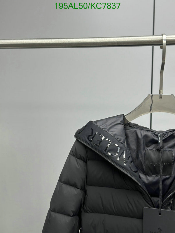 Moncler-Down jacket Women Code: KC7837 $: 195USD