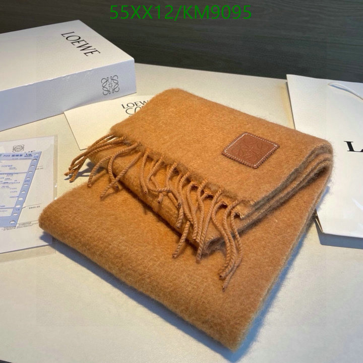 Loewe-Scarf Code: KM9095 $: 55USD