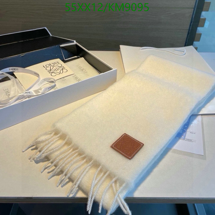 Loewe-Scarf Code: KM9095 $: 55USD