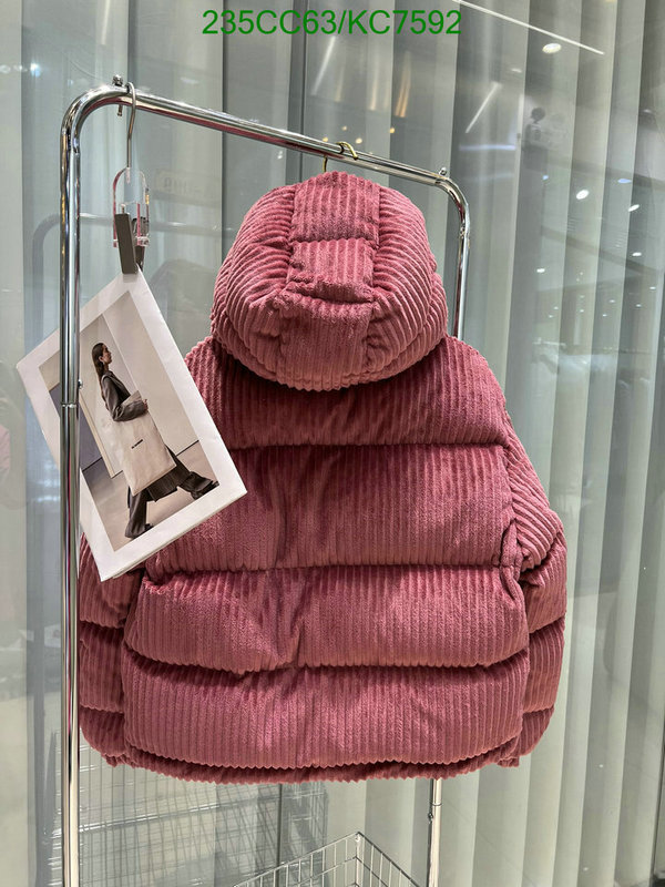 Moncler-Down jacket Women Code: KC7592 $: 235USD