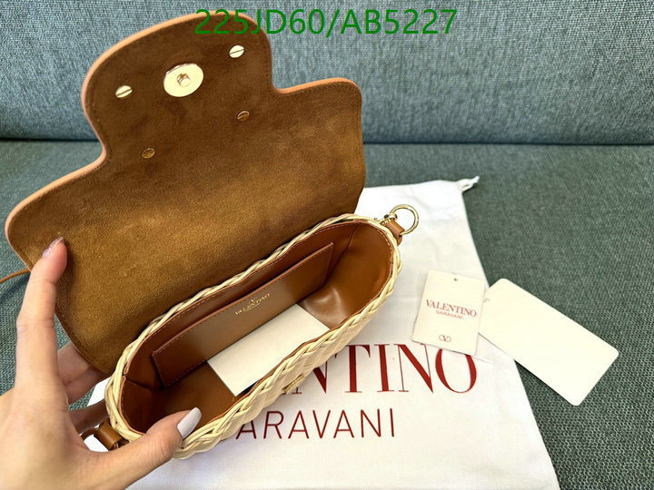 Valentino-Bag-Mirror Quality Code: AB5227 $: 225USD