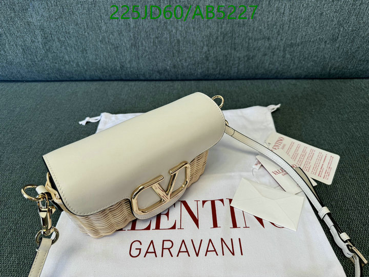 Valentino-Bag-Mirror Quality Code: AB5227 $: 225USD