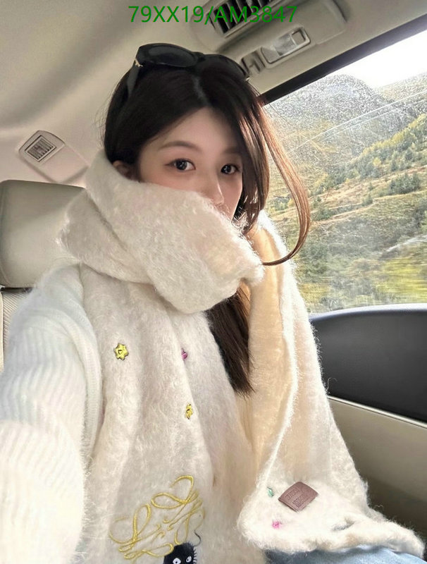 Loewe-Scarf Code: AM3847 $: 79USD