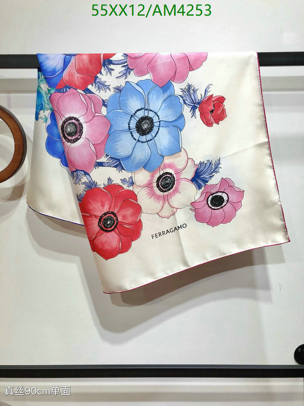 Ferragamo-Scarf Code: AM4253 $: 55USD