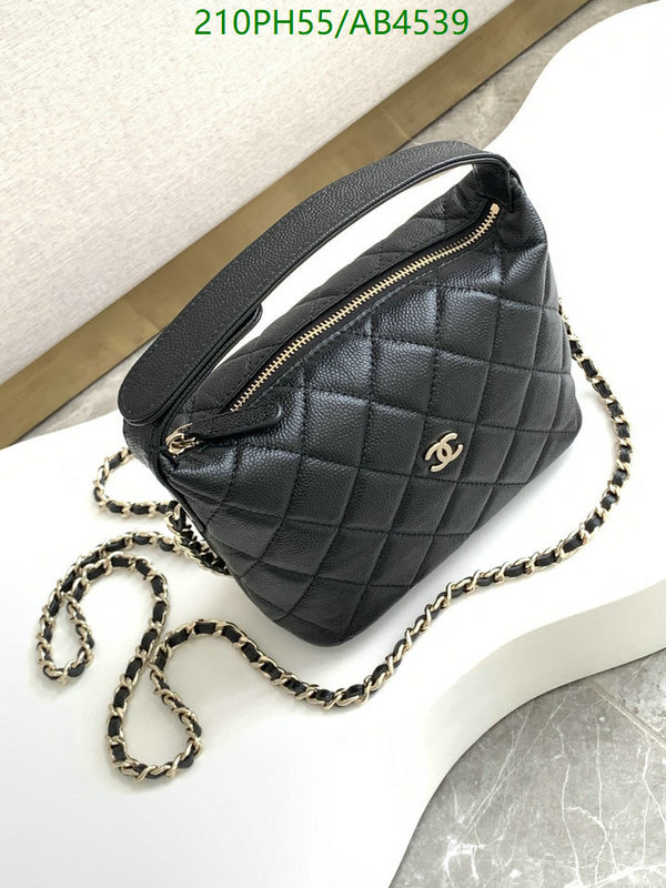 Chanel-Bag-Mirror Quality Code: AB4539 $: 210USD