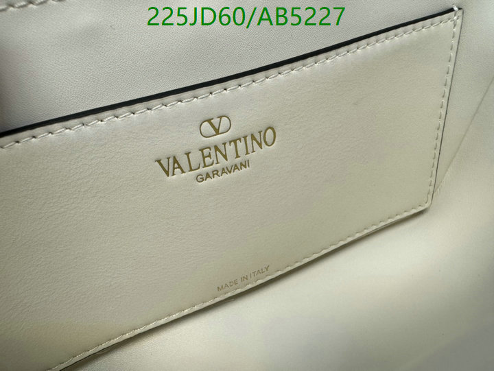 Valentino-Bag-Mirror Quality Code: AB5227 $: 225USD