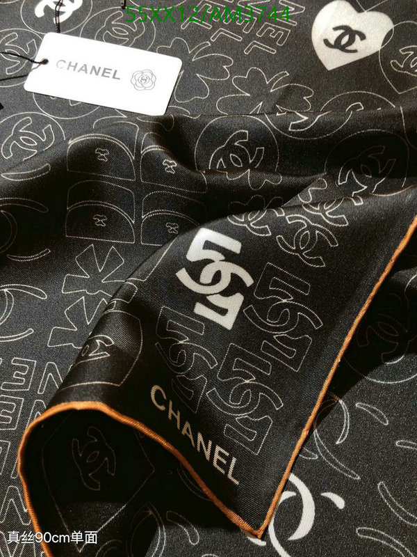 Chanel-Scarf Code: AM3744 $: 55USD