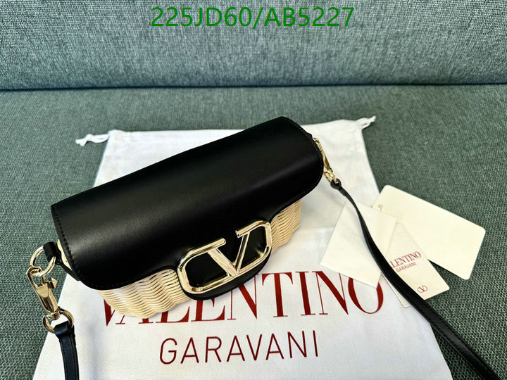 Valentino-Bag-Mirror Quality Code: AB5227 $: 225USD