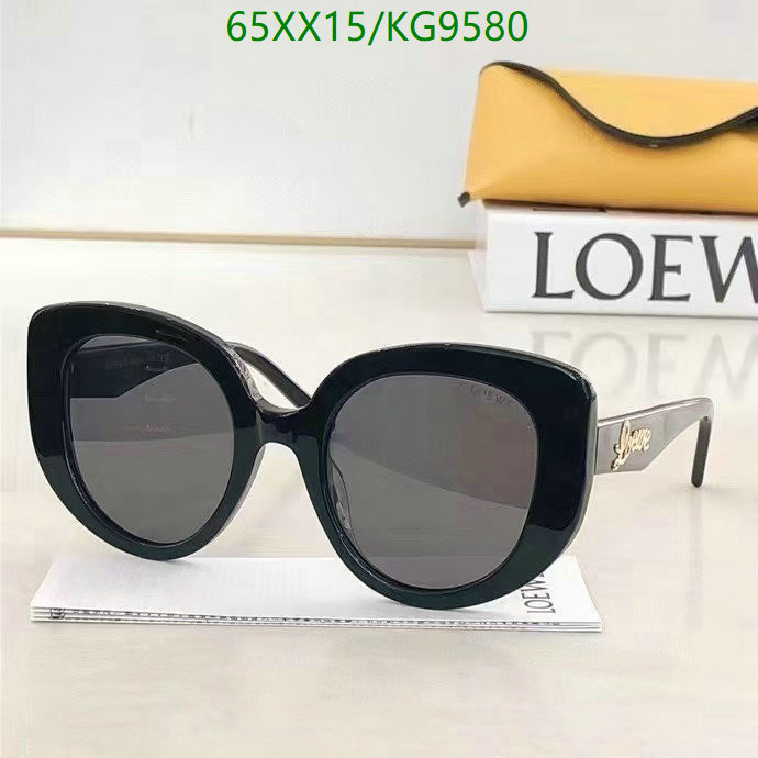 Loewe-Glasses Code: KG9580 $: 65USD