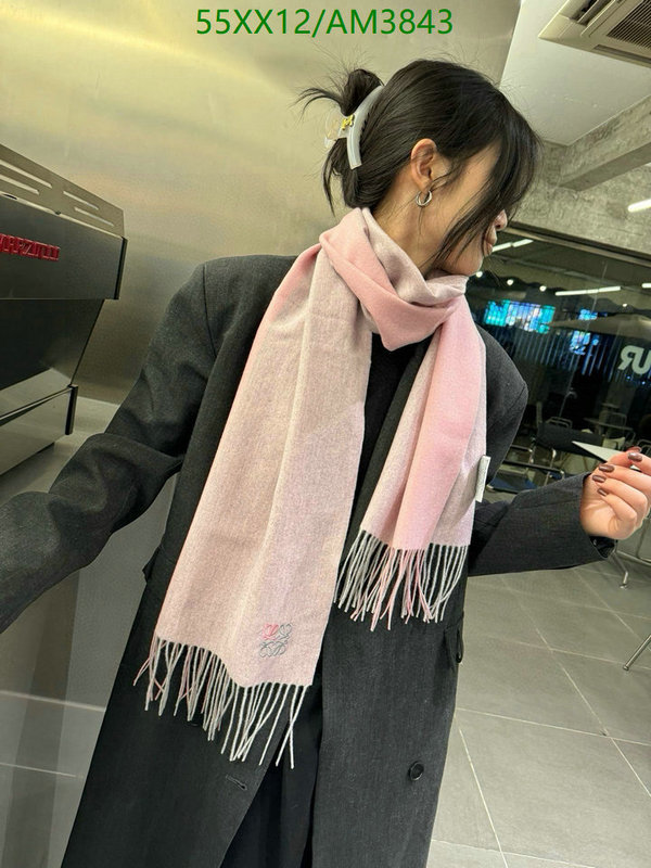 Loewe-Scarf Code: AM3843 $: 55USD