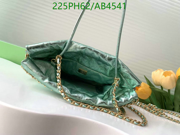 Chanel-Bag-Mirror Quality Code: AB4541 $: 225USD