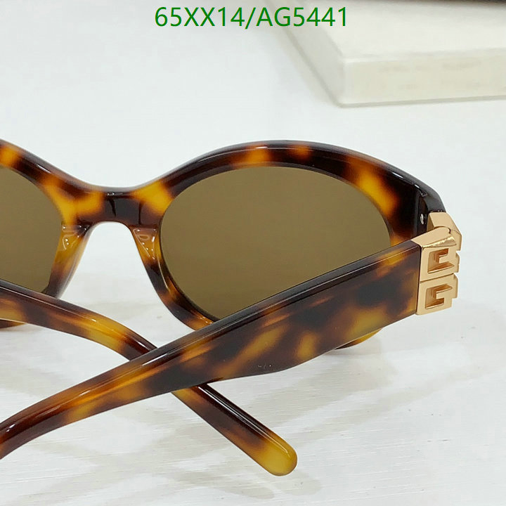 Givenchy-Glasses Code: AG5441 $: 65USD