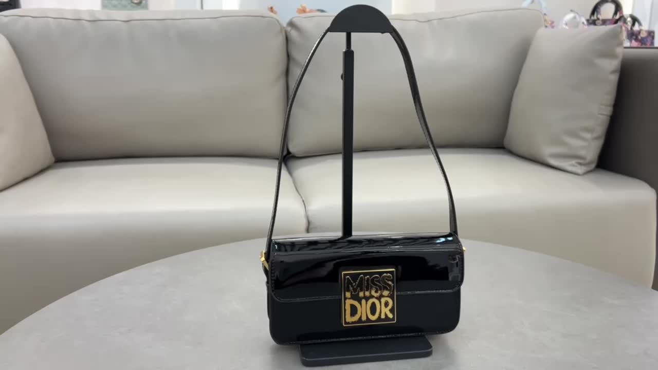 Dior-Bag-Mirror Quality Code: CB4870 $: 209USD