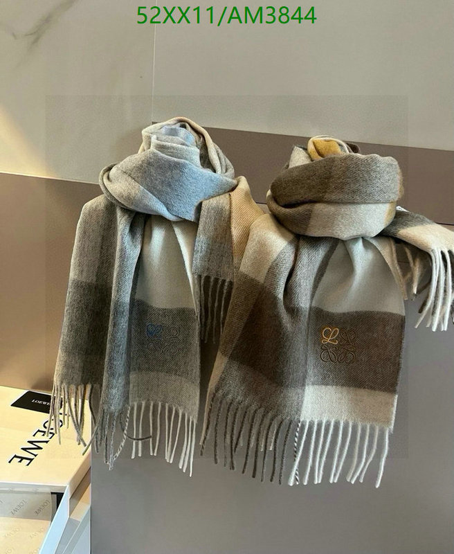 Loewe-Scarf Code: AM3844 $: 52USD