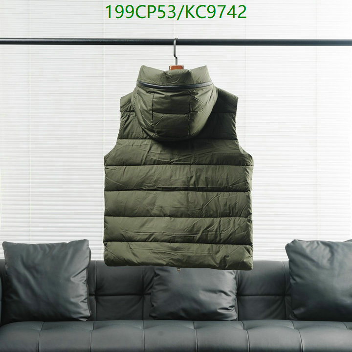 Moncler-Down jacket Women Code: KC9742 $: 199USD