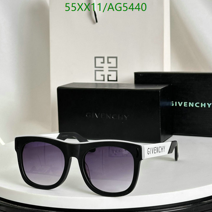 Givenchy-Glasses Code: AG5440 $: 55USD