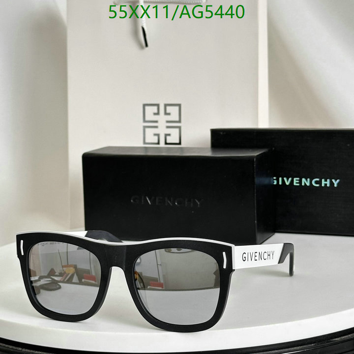 Givenchy-Glasses Code: AG5440 $: 55USD